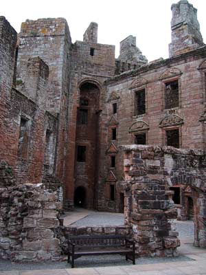 Inner court - north end