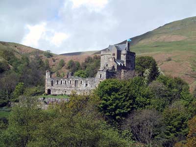 Campbell Castle in the summer