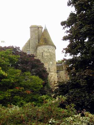 A French-style turret