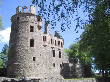 Huntly Castle